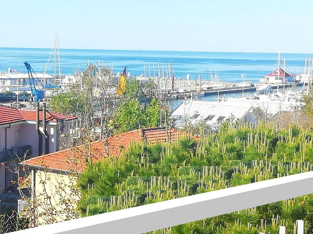 Hotel Rita Cervia 3*,